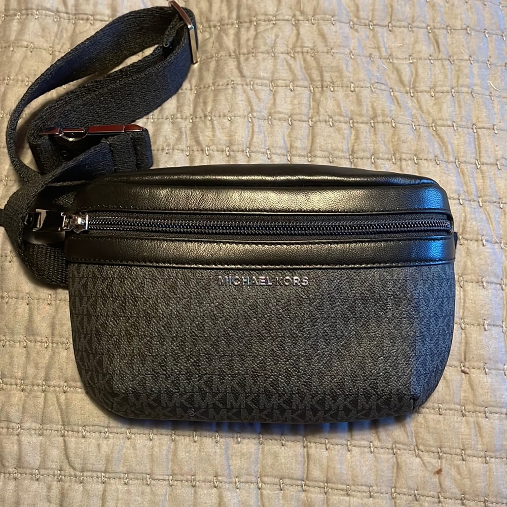 Michael Kors belt bag